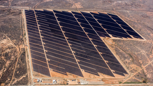 Australia Broken Hill Solar Power Plant 2016